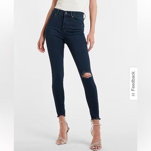 Express high waisted dark wash ripped raw hem super‎ soft skinny jeans size 6S